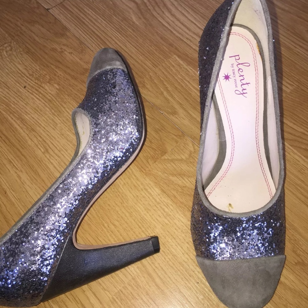 Anthropologie PLENTY Pewter Glitter Pumps Suede